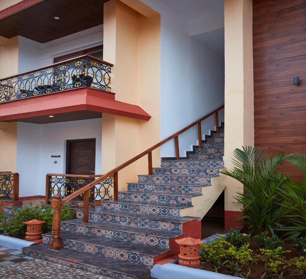 Sea Queen Beach Resort & Spa Колва Екстериор снимка
