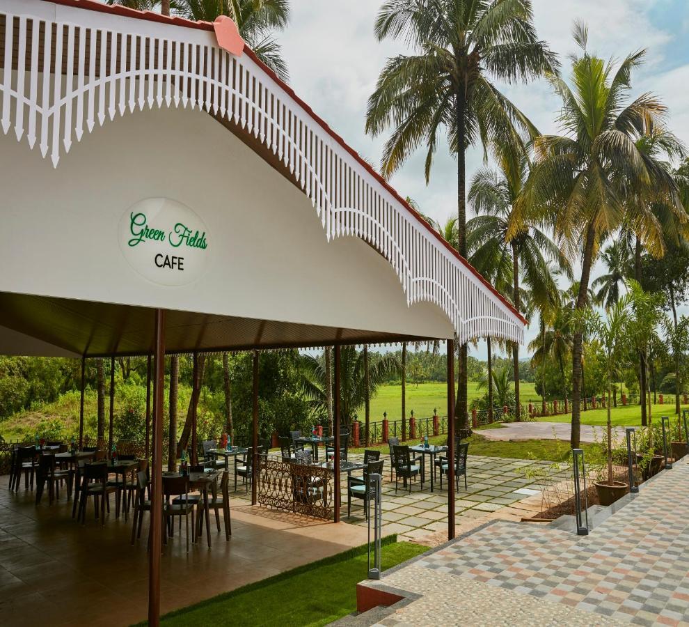 Sea Queen Beach Resort & Spa Колва Екстериор снимка