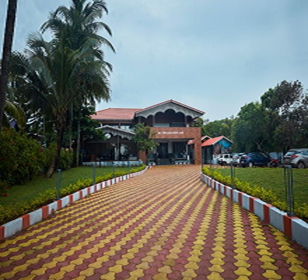 Sea Queen Beach Resort & Spa Колва Екстериор снимка