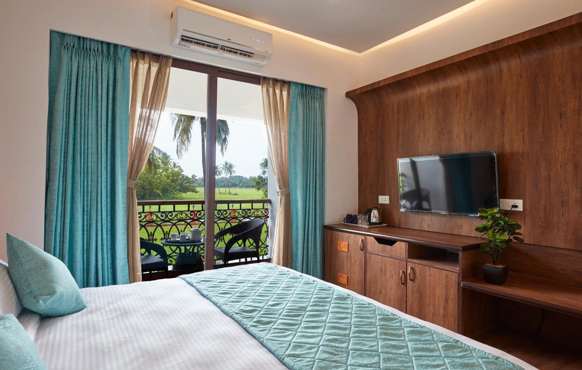Sea Queen Beach Resort & Spa Колва Екстериор снимка